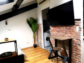 STUDIO HYPER CENTRE